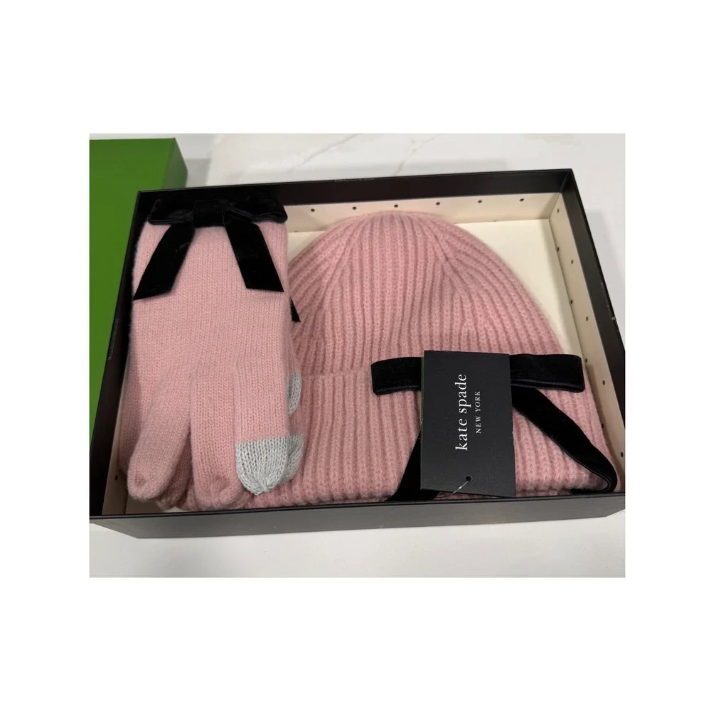 Kate Spade New York Velvet Bow Beanie and Touchscreen Glove Set English Rose NEW